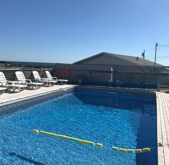 استراحتگاه Blue Crest Cottages