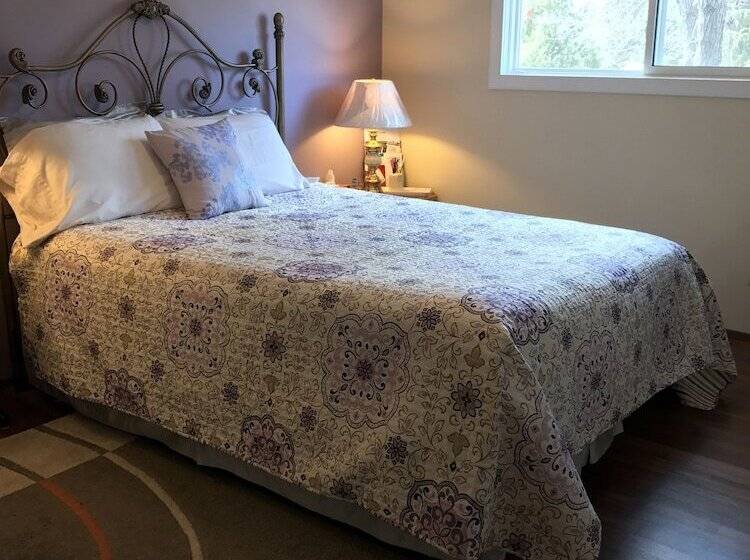 Wild Rose Bed & Breakfast