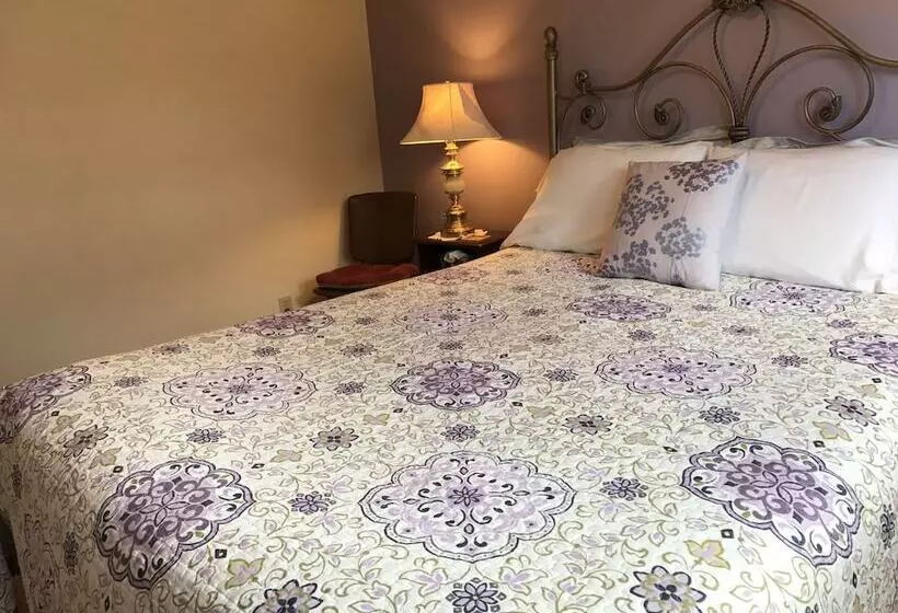 Wild Rose Bed & Breakfast