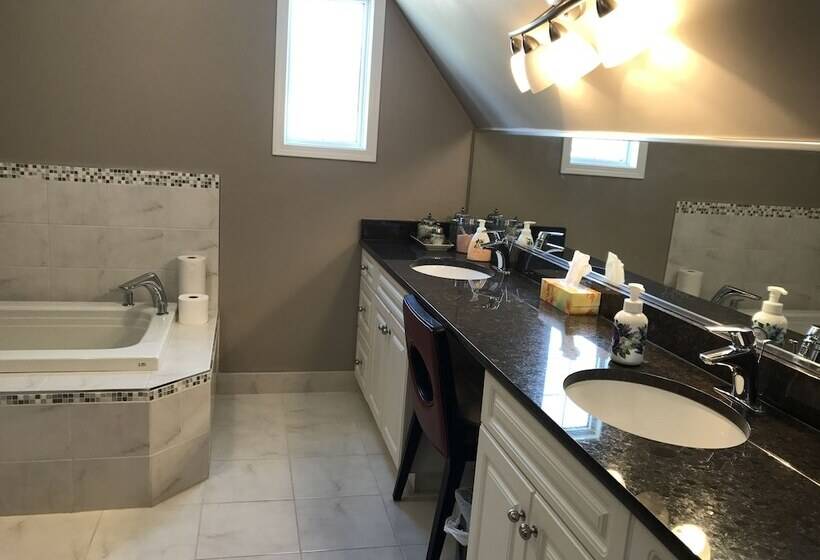 Wild Rose Bed & Breakfast