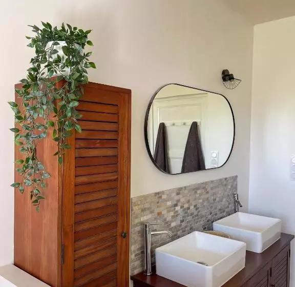 ベッドアンドブレックファースト Domaine De Prim    Chambre D Hôtes