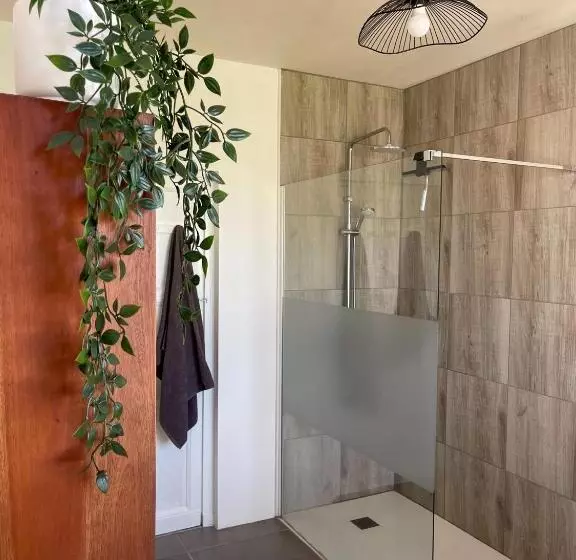 ベッドアンドブレックファースト Domaine De Prim    Chambre D Hôtes