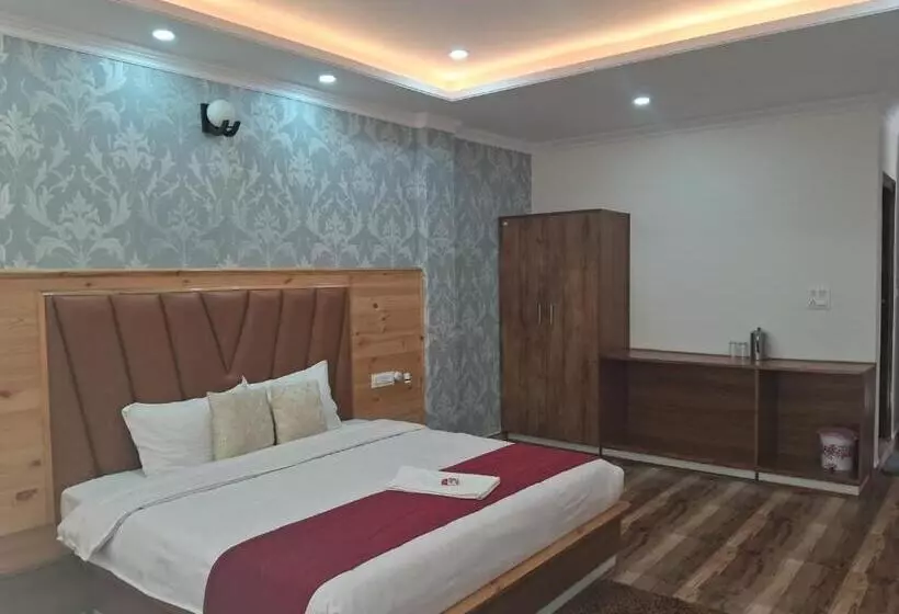 ベッドアンドブレックファースト Traveller Inn Shimla