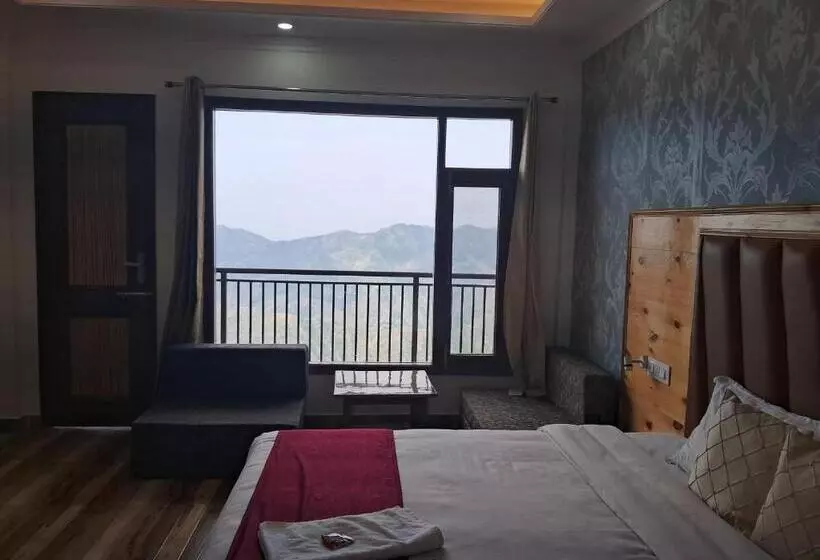ベッドアンドブレックファースト Traveller Inn Shimla