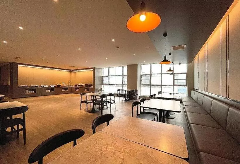 Hanting Hotel Luohe Linying Yingchuan Avenue