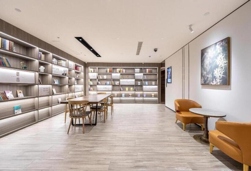 Hanting Hotel Shanghai Dapuqiao Metro Station