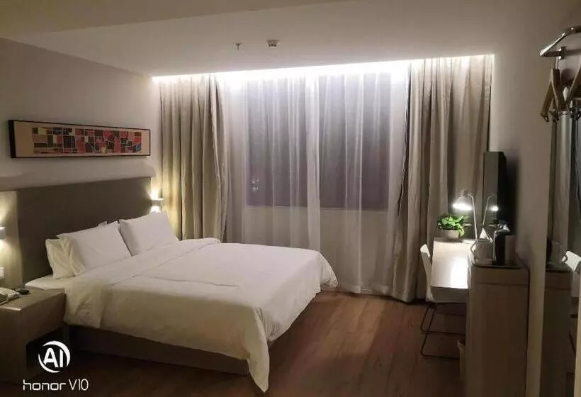 Hanting Hotel Zhoukou Xiangcheng People Square