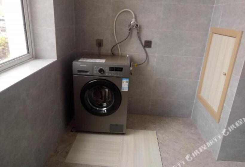 Hotel Hi Inn Xining Mojia Street