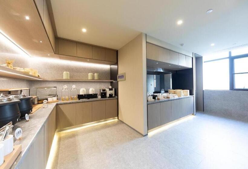 Ji Hotel Jinan Long Distance Bus Terminal