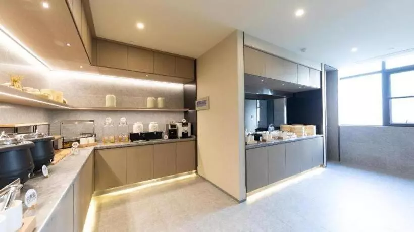 Ji Hotel Jinan Long Distance Bus Terminal