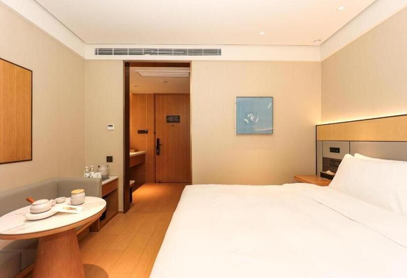 Ji Hotel Shanghai Xujiahui Guanshengyuan Road