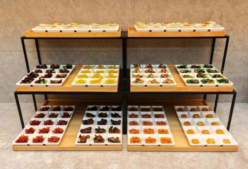 Ji Hotel Shanghai Xujiahui Guanshengyuan Road