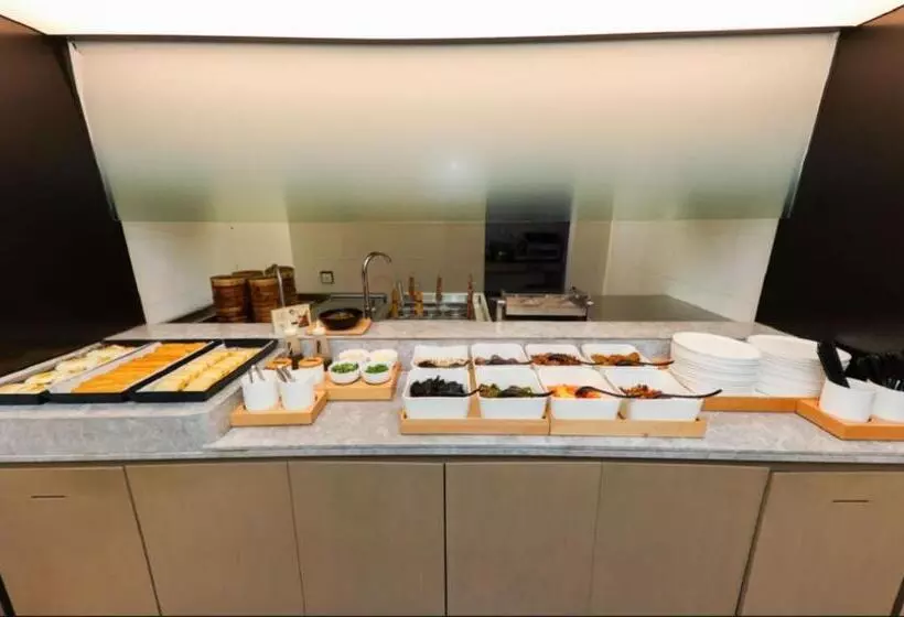 Ji Hotel Shanghai Xujiahui Guanshengyuan Road