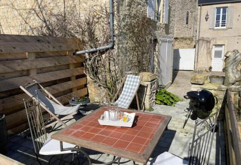 بنسيون Charmant Duplex à La Campagne