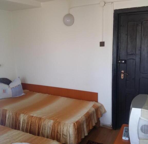 تختخواب و صبحانه Riviera Valceana