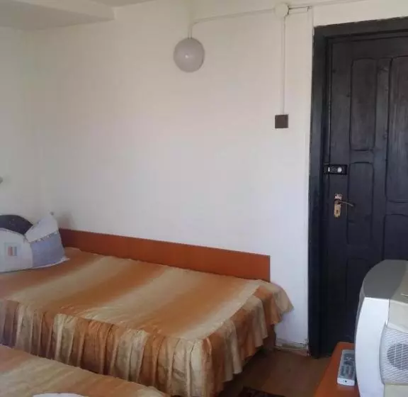 Aamiaismajoitus (B&B) Riviera Valceana