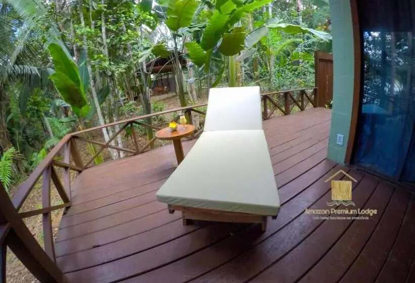 ホテル Amazon Premium Lodge