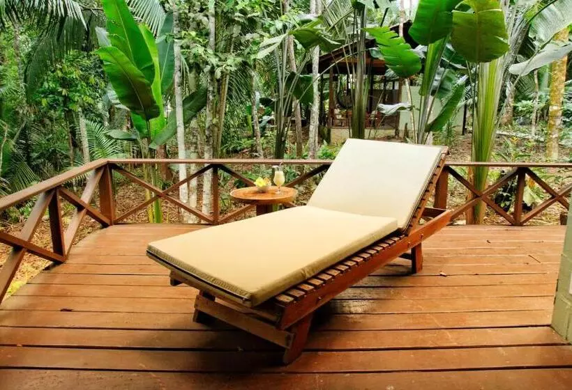ホテル Amazon Premium Lodge