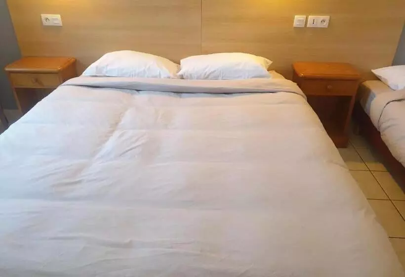 Hotelli Auberge Du Couesnon