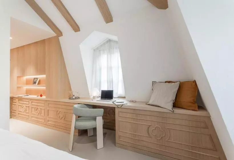 ホテル Hôtel De La Cigogne