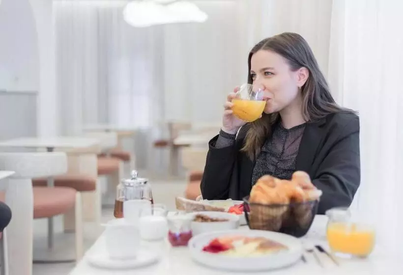 ホテル Hôtel De La Cigogne