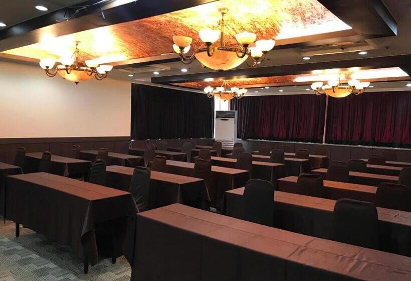 酒店 Lake Hills Sokrisan