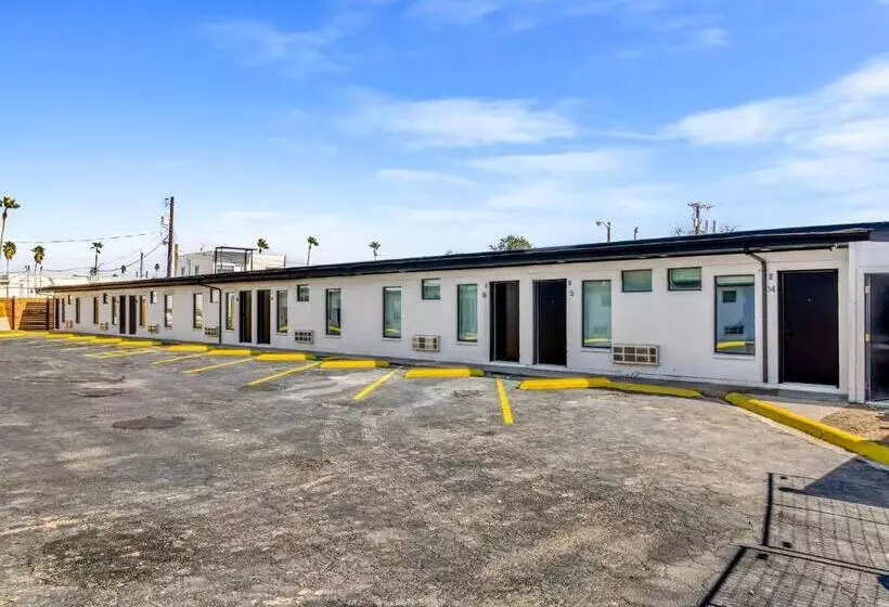 Motelli Studios On Fourth