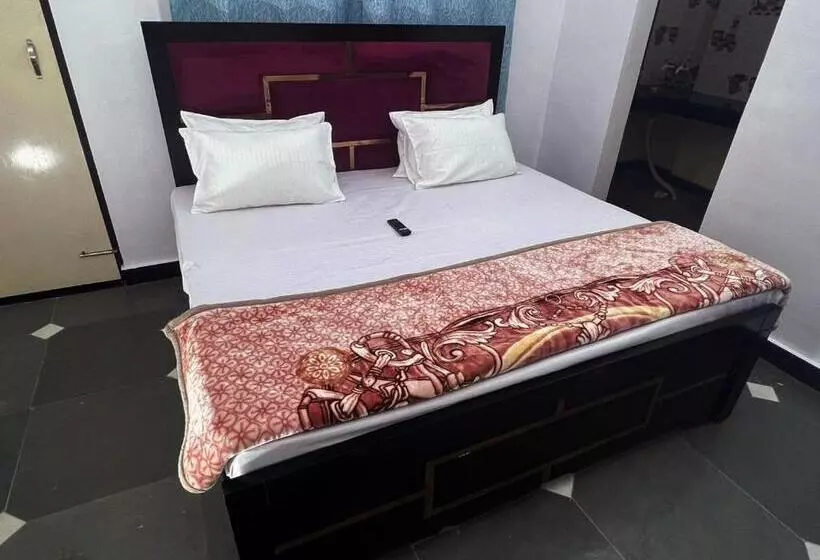 Majatalo Ramdut Palace