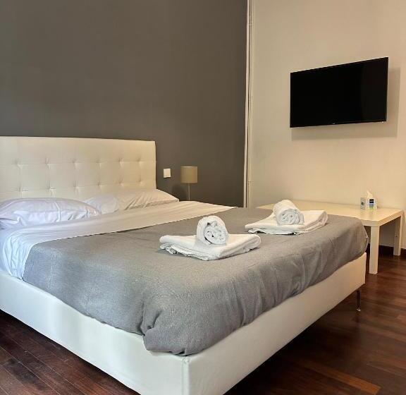 پانسیون Room & Breakfast D Annunzio