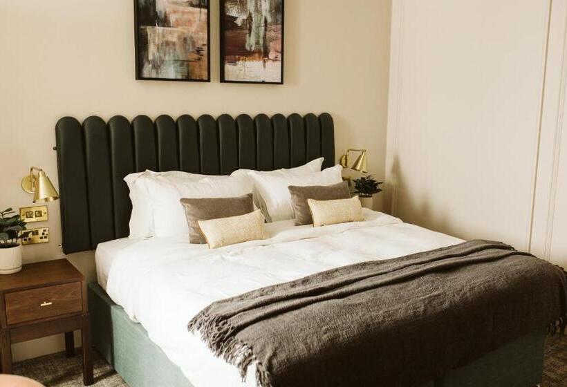 The Hillbrook Hotel & Spa   Sherborne