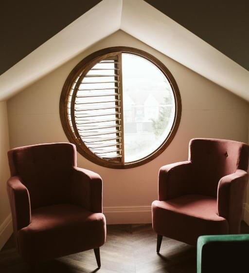 The Hillbrook Hotel & Spa   Sherborne