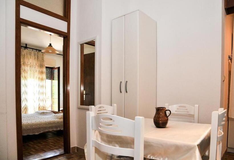 پانسیون Guesthouse Lanca