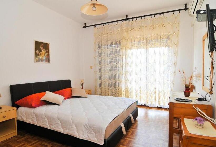 پانسیون Guesthouse Lanca