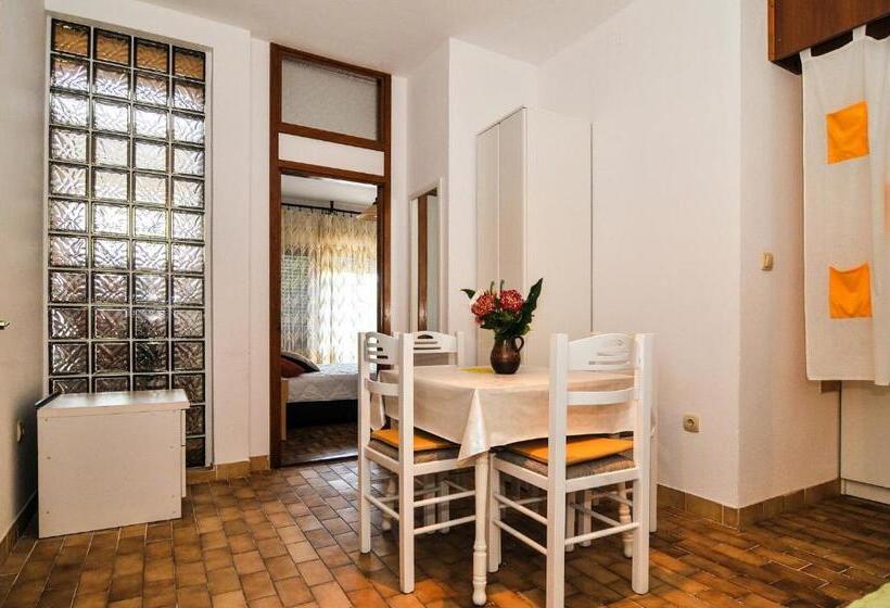 پانسیون Guesthouse Lanca