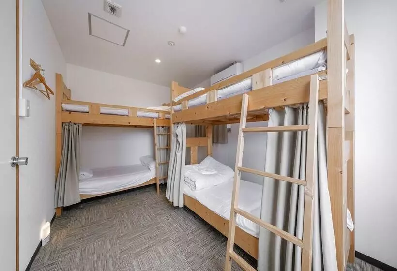 ユースホステル Super Conveniently Located The Guest House Hakodate Bay