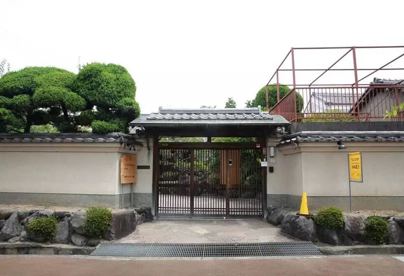 Retkeilymaja Yuzan Guesthouse