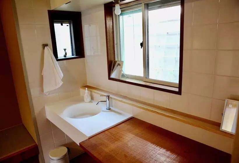 Retkeilymaja Yuzan Guesthouse