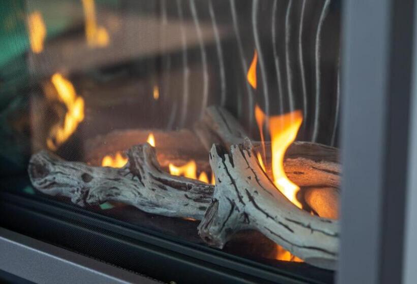 Bed and Breakfast Northern Lights Resort & Spa