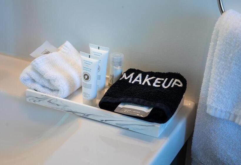 Bed and Breakfast Northern Lights Resort & Spa