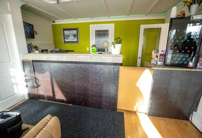 Camrose Motel