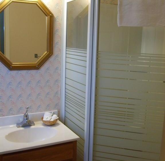 Capricorn Motel Royale 1000 Islands