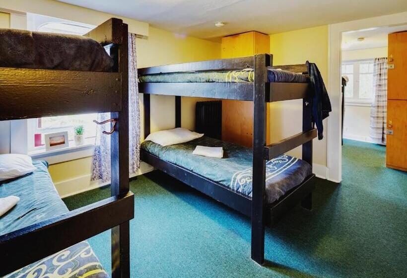 Hi Penticton   Hostel