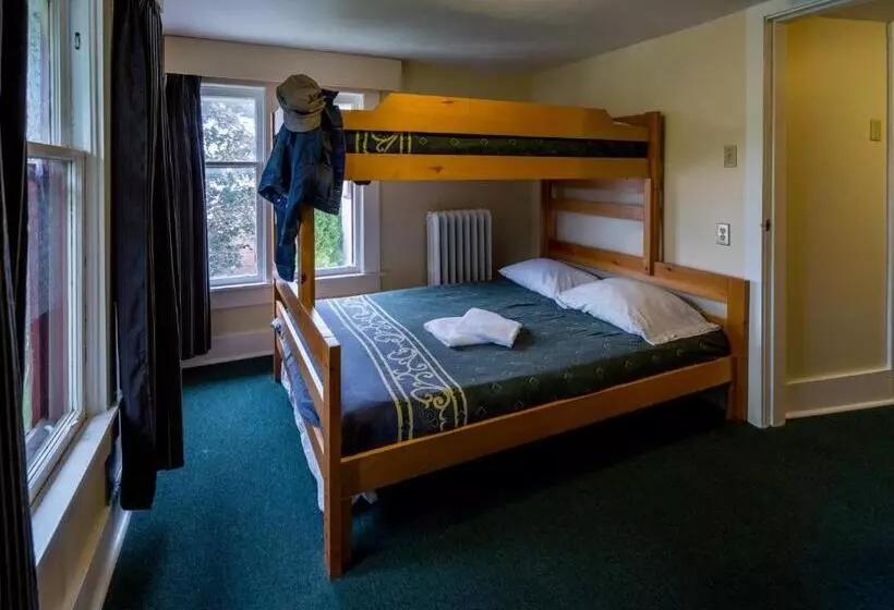 Hi Penticton Hostel