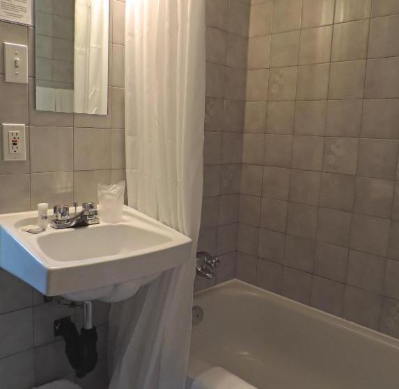 호텔 Auberge Centre Ville