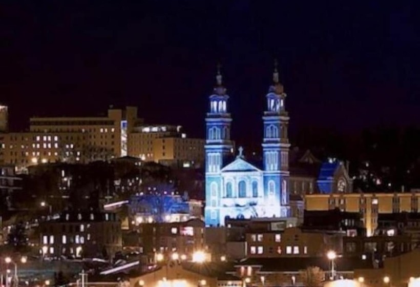 호텔 Auberge Centre Ville