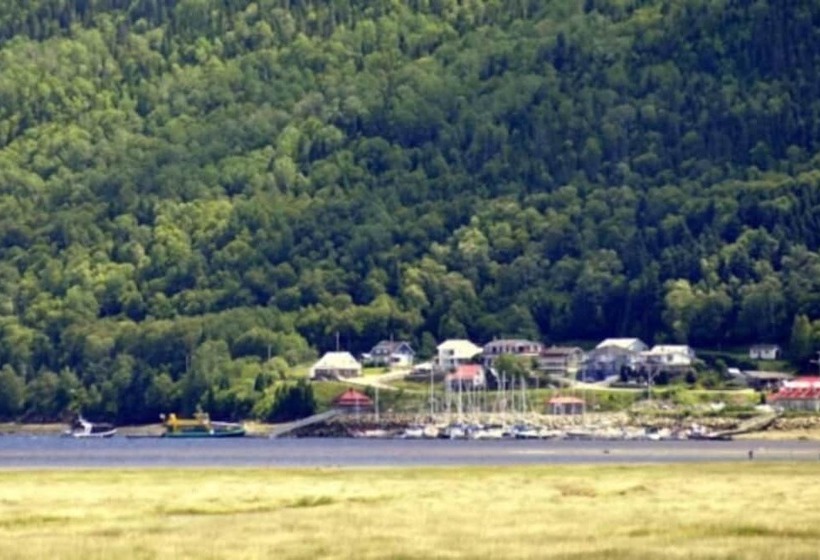 호텔 Auberge Centre Ville