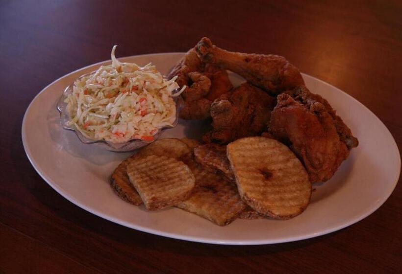 酒店 Falls Manor Resort