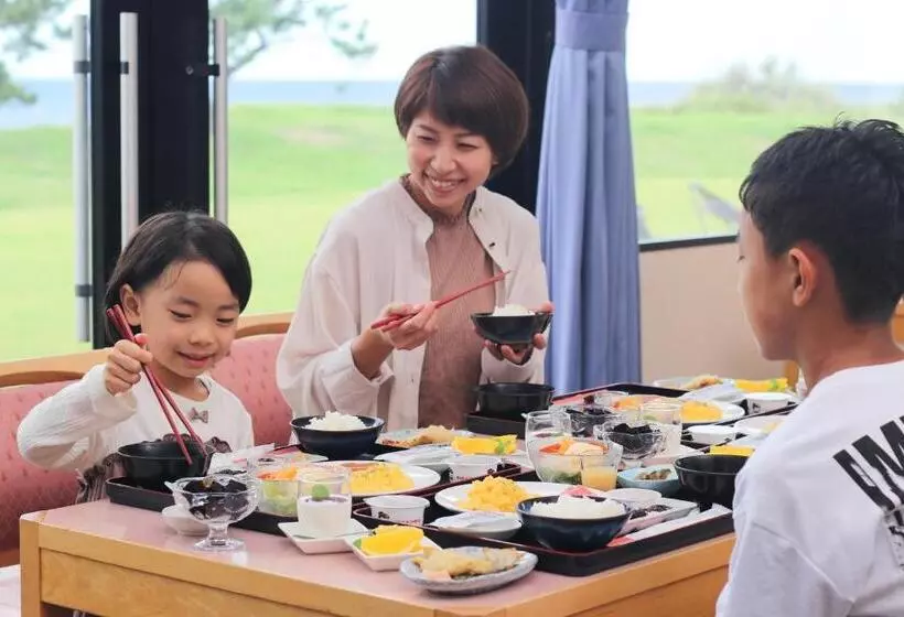 Hotelli Familio Sadoaikawa