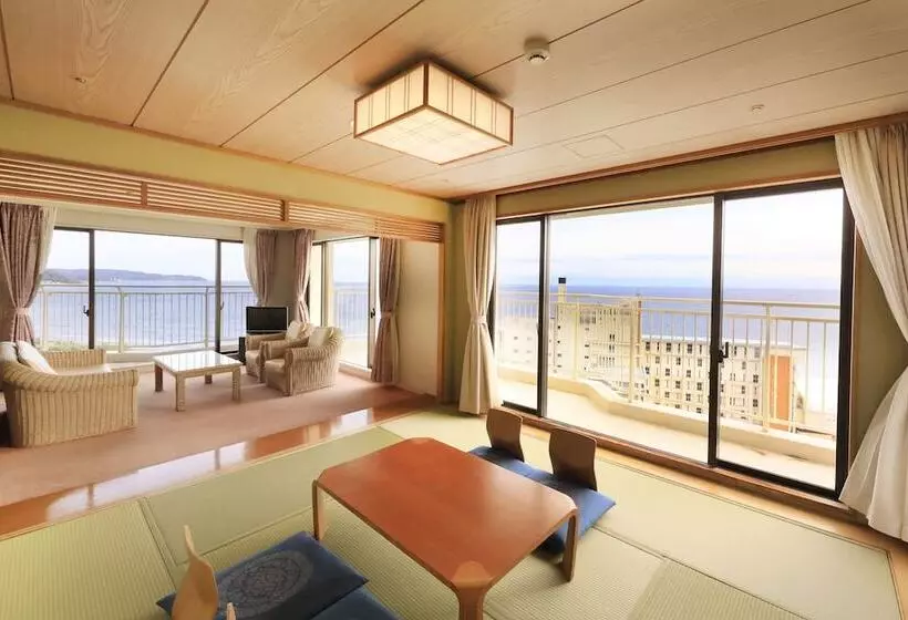 Hotelli Kamogawa Grand Tower
