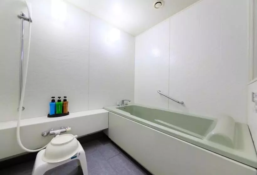 Hotelli Kamogawa Grand Tower